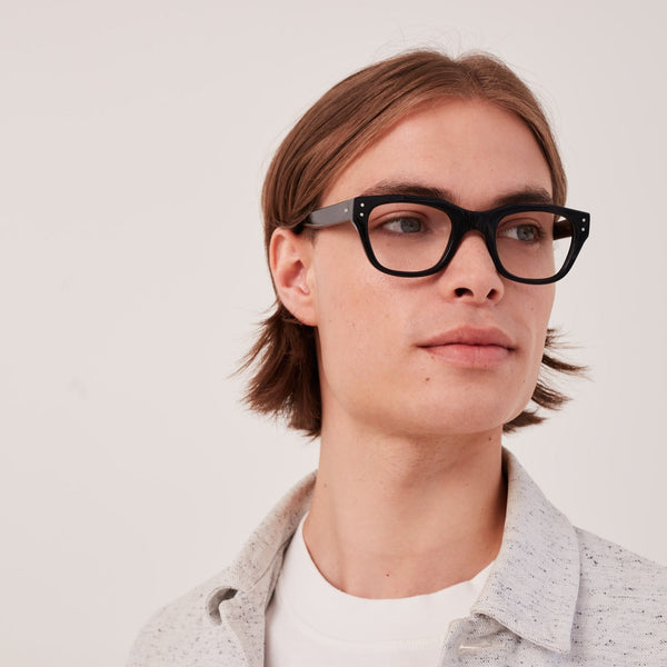 GRACIA_SPECTACLES_BLACK__220.jpg