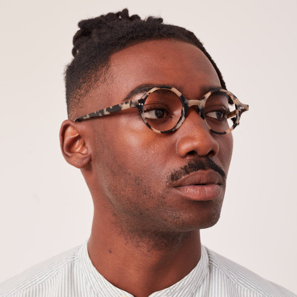 LOKKA_SPECS_WHITETORTOISE__220.jpg